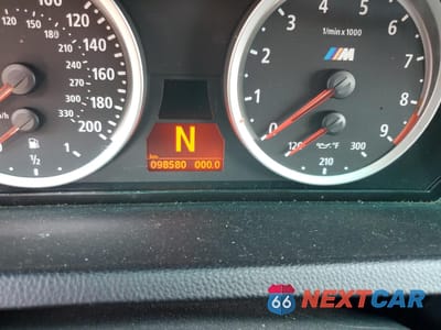 Zdjęcie 9 z 13 samochodu: 2008 BMW M6 VIN:WBSEK93508CY79059 - miniatura