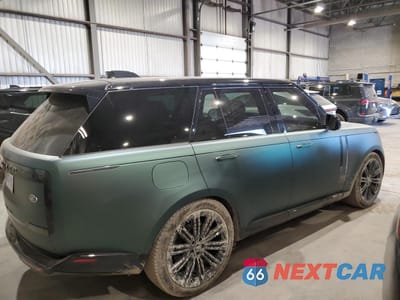 Trzecie zdjęcie samochodu z tyłu: 2023 LAND ROVER RANGE ROVER SE VIN:SALKP9E77PA087486 - miniatura