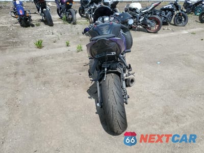 Czwarte zdjęcie samochodu z boku: 2022 KAWASAKI ZX636 K VIN:JKBZXJH18NA013270 - miniatura