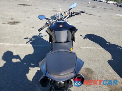 Zdjęcie 6 z 9 samochodu: 2015 KTM 1290 SUPER DUKE R VIN:VBKV39405FM922694 - miniatura
