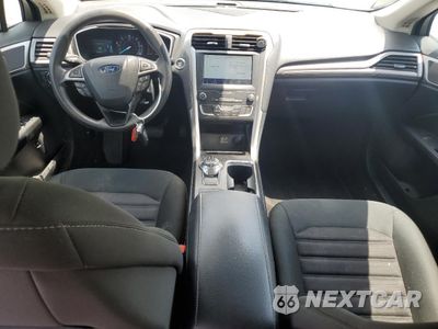 Zdjęcie 8 z 13 samochodu: 2019 FORD FUSION SE VIN:3FA6P0LU5KR124780 - miniatura