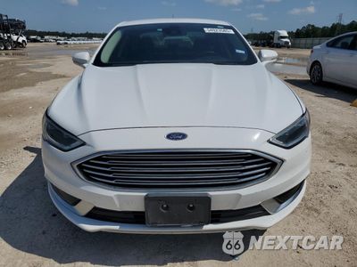 Piąte zdjęcie samochodu w środku: 2018 FORD FUSION SE HYBRID VIN:3FA6P0LU6JR171900 - miniatura