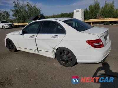 Drugie zdjęcie samochodu z przodu: 2014 MERCEDES-BENZ C 250 VIN:WDDGF4HB3ER306726 - miniatura