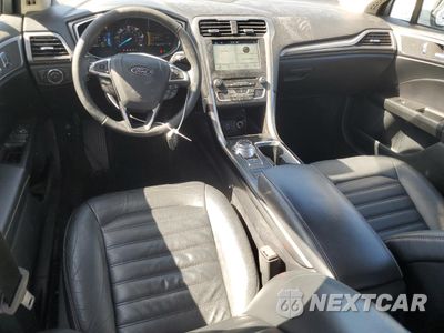 Zdjęcie 8 z 13 samochodu: 2018 FORD FUSION SE HYBRID VIN:3FA6P0LU7JR118817 - miniatura