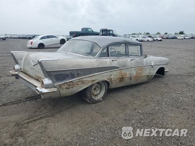 Trzecie zdjęcie samochodu z tyłu: 1957 CHEVROLET 210 VIN:VB57N115510 - miniatura