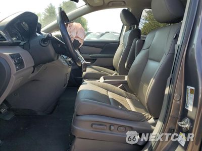 Zdjęcie 7 z 15 samochodu: 2017 HONDA ODYSSEY EXL VIN:5FNRL5H66HB002837 - miniatura