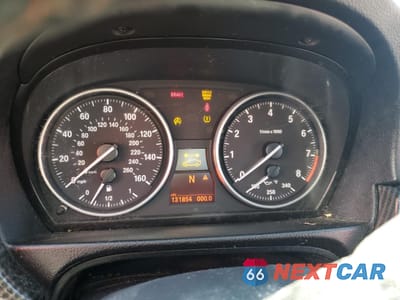 Zdjęcie 9 z 14 samochodu: 2008 BMW 335 XI VIN:WBAWC73598E065443 - miniatura