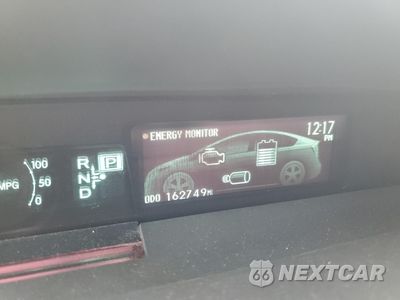 Zdjęcie 9 z 14 samochodu: 2014 TOYOTA PRIUS VIN:JTDKN3DU5E1736524 - miniatura