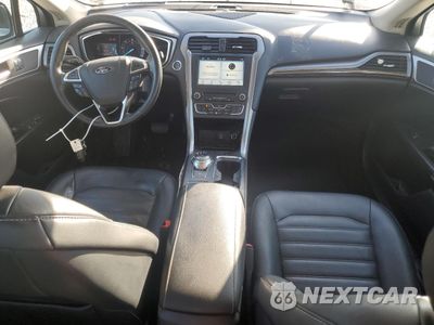 Zdjęcie 8 z 13 samochodu: 2017 FORD FUSION SE HYBRID VIN:3FA6P0LUXHR408902 - miniatura