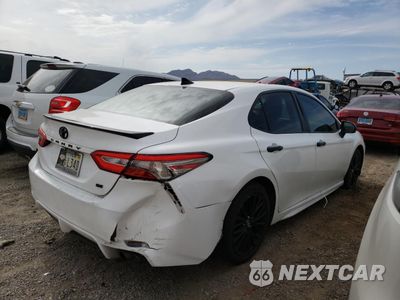 Trzecie zdjęcie samochodu z tyłu: 2019 TOYOTA CAMRY L VIN:4T1B11HK1KU257693 - miniatura