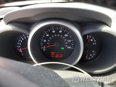 Zdjęcie 9 z 14 samochodu: 2013 KIA SOUL + VIN:KNDJT2A63D7610000 - miniatura