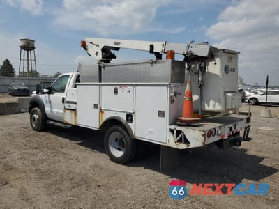 Trzecie zdjęcie samochodu z tyłu: 2013 FORD F450 SUPER DUTY BUCKET TRUCK VIN:1FDUF4GY3DEB05297 - miniatura