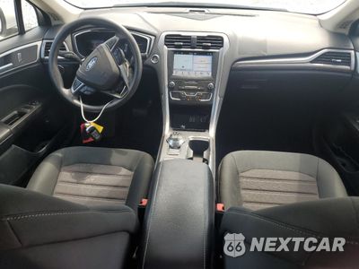 Zdjęcie 8 z 12 samochodu: 2019 FORD FUSION SE VIN:3FA6P0LU0KR264011 - miniatura