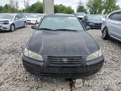 Piąte zdjęcie samochodu w środku: 1998 TOYOTA CAMRY CE VIN:JT2BF22K2W0145785 - miniatura