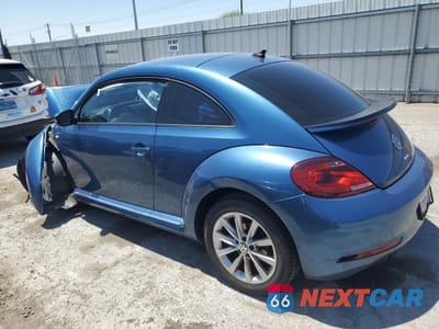 Drugie zdjęcie samochodu z przodu: 2018 VOLKSWAGEN BEETLE S VIN:3VWFD7AT6JM702738 - miniatura