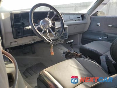 Zdjęcie 8 z 12 samochodu: 1986 CHEVROLET MONTE CARLO VIN:1G1GZ37G3GR169310 - miniatura