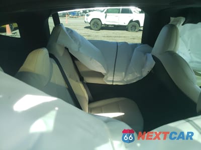Zdjęcie 10 z 11 samochodu: 2023 TESLA MODEL X VIN:7SAXCDE50PF410135 - miniatura