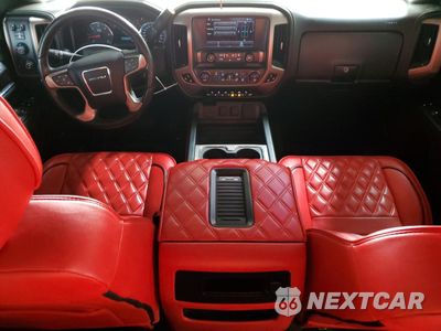 Zdjęcie 8 z 13 samochodu: 2018 GMC SIERRA K1500 DENALI VIN:3GTU2PEJ4JG281237 - miniatura