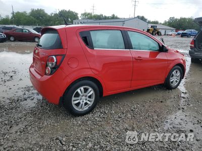 Trzecie zdjęcie samochodu z tyłu: 2013 CHEVROLET SONIC LT VIN:1G1JC6SB5D4170519 - miniatura