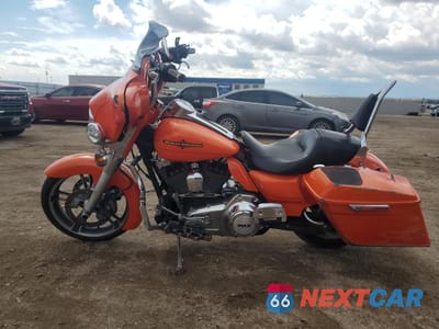 Trzecie zdjęcie samochodu z tyłu: 2012 HARLEY-DAVIDSON FLHTK ELECTRA GLIDE ULTRA LIMITED VIN:1HD1KEM12CB615347 - miniatura