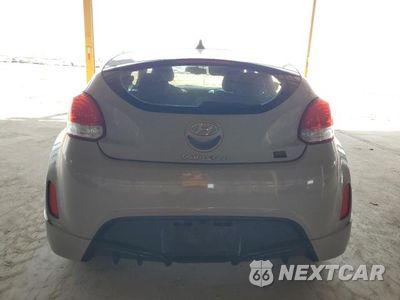 Zdjęcie 6 z 12 samochodu: 2013 HYUNDAI VELOSTER VIN:KMHTC6ADXDU153407 - miniatura