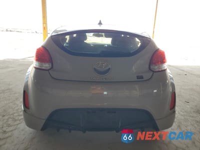 Zdjęcie 6 z 12 samochodu: 2013 HYUNDAI VELOSTER VIN:KMHTC6ADXDU153407 - miniatura