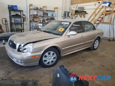 2005 HYUNDAI SONATA GL KMHWF25H35A158526 - główne zdjęcie licytacji z USA - miniatura