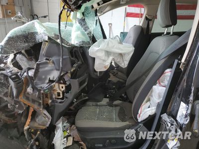 Zdjęcie 7 z 14 samochodu: 2020 FORD ESCAPE SE VIN:1FMCU9G62LUB21346 - miniatura