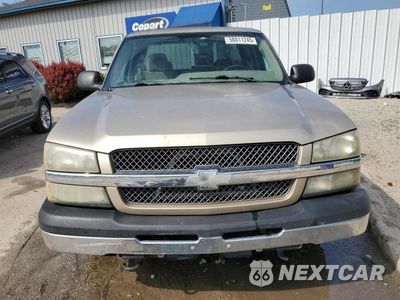 Piąte zdjęcie samochodu w środku: 2004 CHEVROLET SILVERADO C1500 VIN:2GCEC19V441301057 - miniatura