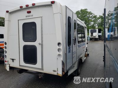 Trzecie zdjęcie samochodu z tyłu: 2016 FORD ECONOLINE E350 SUPER DUTY CUTAWAY VAN VIN:1FDEE3FS8GDC57908 - miniatura