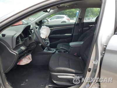 Zdjęcie 7 z 15 samochodu: 2020 HYUNDAI ELANTRA SEL VIN:5NPD84LF5LH611974 - miniatura