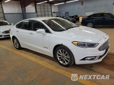 Czwarte zdjęcie samochodu z boku: 2017 FORD FUSION SE HYBRID VIN:3FA6P0LU1HR359640 - miniatura