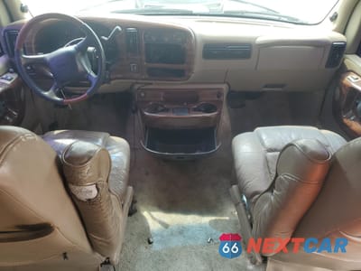 Zdjęcie 8 z 15 samochodu: 1999 GMC SAVANA RV G1500 VIN:1GDFG15R1X1003668 - miniatura