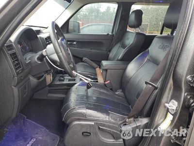 Zdjęcie 7 z 13 samochodu: 2012 JEEP LIBERTY SPORT VIN:1C4PJMAK7CW203066 - miniatura