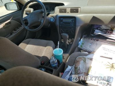 Zdjęcie 8 z 14 samochodu: 2000 TOYOTA CAMRY CE VIN:JT2BG22K2Y0417039 - miniatura