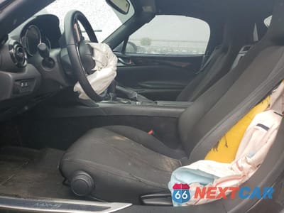 Zdjęcie 7 z 13 samochodu: 2016 MAZDA MX-5 MIATA CLUB VIN:JM1NDAC74G0107281 - miniatura