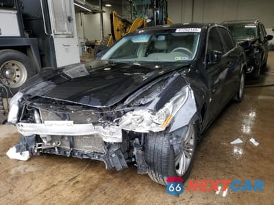 2015 INFINITI Q40 JN1CV6AR5FM650557 - główne zdjęcie licytacji z USA - miniatura