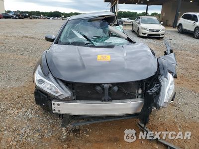 Piąte zdjęcie samochodu w środku: 2016 NISSAN ALTIMA 2.5 VIN:1N4AL3APXGN364504 - miniatura