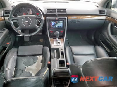 Zdjęcie 8 z 13 samochodu: 2005 AUDI S4 AVANT QUATTRO VIN:WAUXL68E95A056414 - miniatura