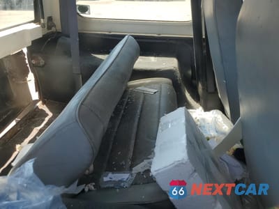 Zdjęcie 10 z 12 samochodu: 1994 JEEP WRANGLER / YJ S VIN:1J4FY19P0PP264579 - miniatura