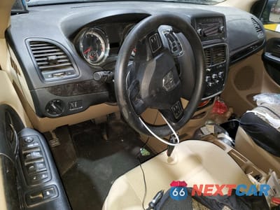 Zdjęcie 8 z 13 samochodu: 2016 DODGE GRAND CARAVAN SE VIN:2C4RDGBG3GR146858 - miniatura