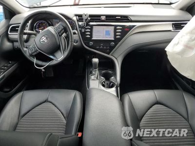 Zdjęcie 8 z 12 samochodu: 2018 TOYOTA CAMRY L VIN:4T1B11HK4JU645547 - miniatura