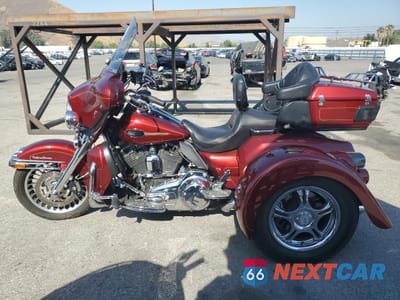 Trzecie zdjęcie samochodu z tyłu: 2009 HARLEY-DAVIDSON FLHTCU VIN:1HD1FC43X9Y616780 - miniatura