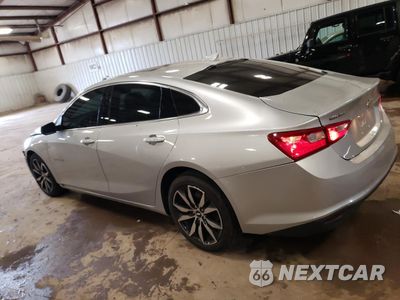 Drugie zdjęcie samochodu z przodu: 2017 CHEVROLET MALIBU LT VIN:1G1ZE5ST8HF256028 - miniatura