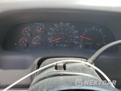 Zdjęcie 9 z 14 samochodu: 2001 FORD F550 SUPER DUTY VIN:1FDAF57S31ED65330 - miniatura