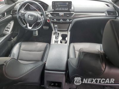 Zdjęcie 8 z 13 samochodu: 2018 HONDA ACCORD SPORT VIN:1HGCV1F34JA217909 - miniatura