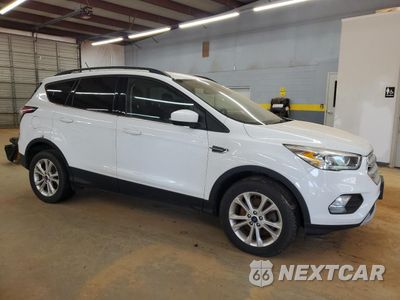 Czwarte zdjęcie samochodu z boku: 2018 FORD ESCAPE SEL VIN:1FMCU9HD6JUA44197 - miniatura