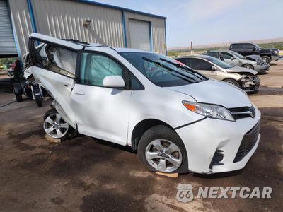 Czwarte zdjęcie samochodu z boku: 2018 TOYOTA SIENNA LE VIN:5TDKZ3DC8JS914225 - miniatura