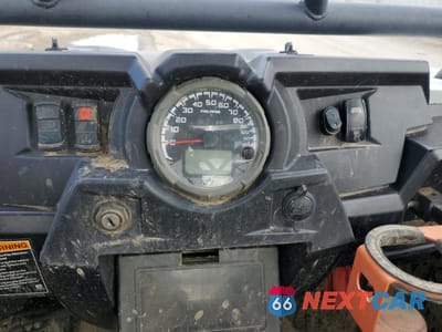 Zdjęcie 8 z 11 samochodu: 2014 POLARIS RZR 1000 XP EPS VIN:4XAST1EA8EF361642 - miniatura