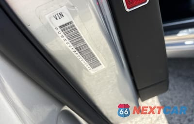 Zdjęcie 10 z 11 samochodu: 2006 BENTLEY CONTINENTAL FLYING SPUR VIN:SCBBR53W36C038540 - miniatura